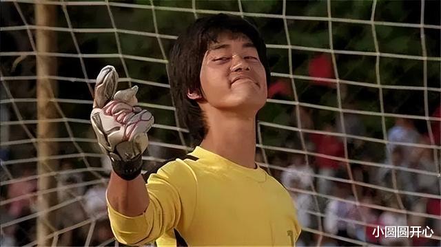 陈国坤|陈国坤:因和李小龙相似被星爷发掘,签约8年只拍2部戏,却忘恩负义