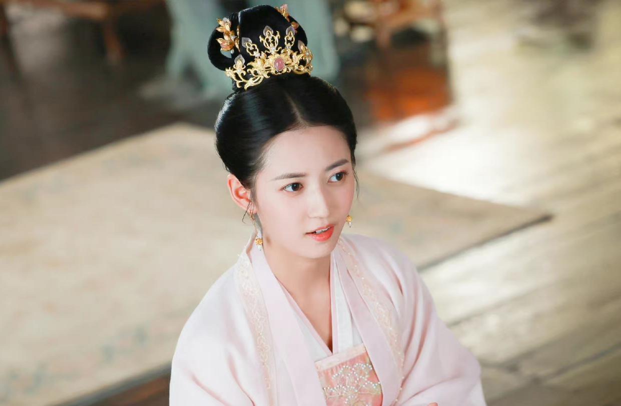 肖铎|《浮图缘》∶扮猪吃老虎的福王，才是剧中最大的boss！