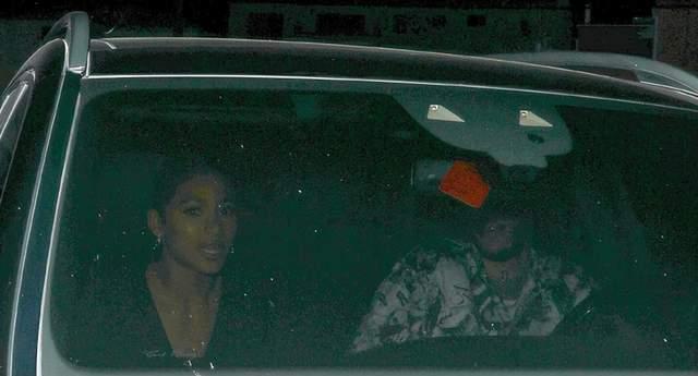 朗佐·鲍尔|跟球嫂分了？24岁球哥现身夜店，新女友身材火辣，曾高调秀恩爱