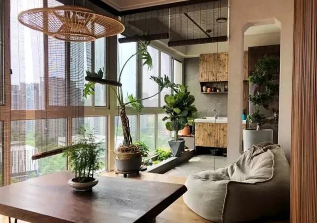 只有一个阳台,一定不要乱装!这么做等于多了一间房,实用!