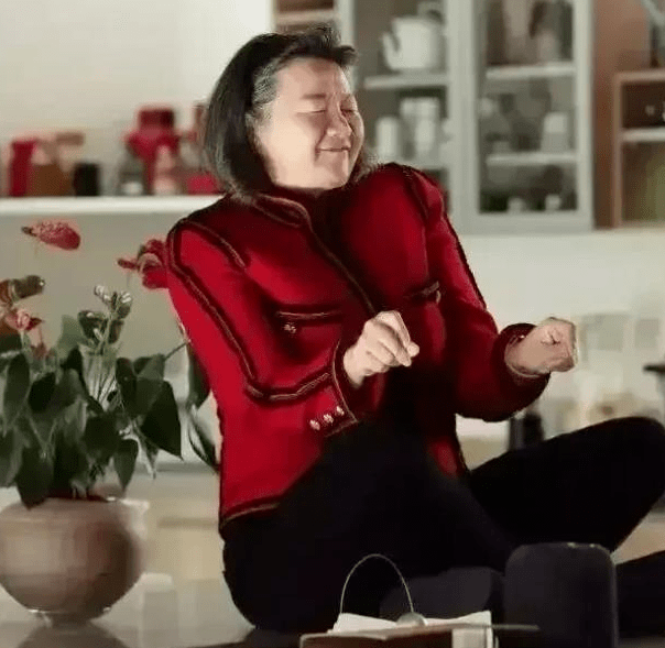 张扬|陈凯歌61岁前妻洪晃疑似精神出问题？