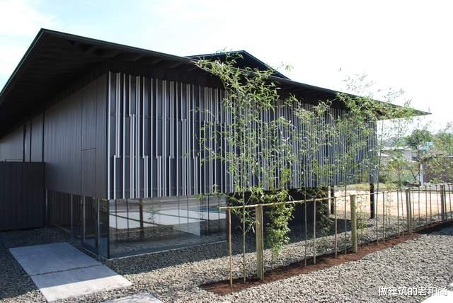 轻盈的日式单层住宅：结合现代手法可以有独特的气质