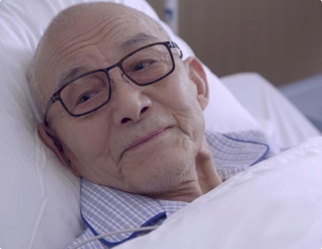 谢谢你医生|《谢谢你医生》首播口碑一跃而起，但随着剧情推动，口碑却一落千丈