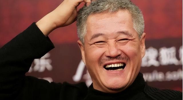 赵本山|父亲打拼，儿女“败家”，细扒赵本山资产，2亿飞机说买就买