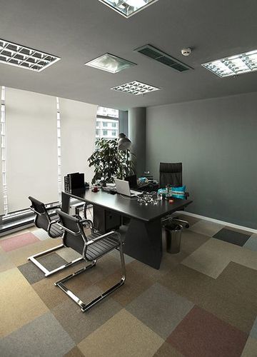 |职场中，是要靠自己，还是靠别人