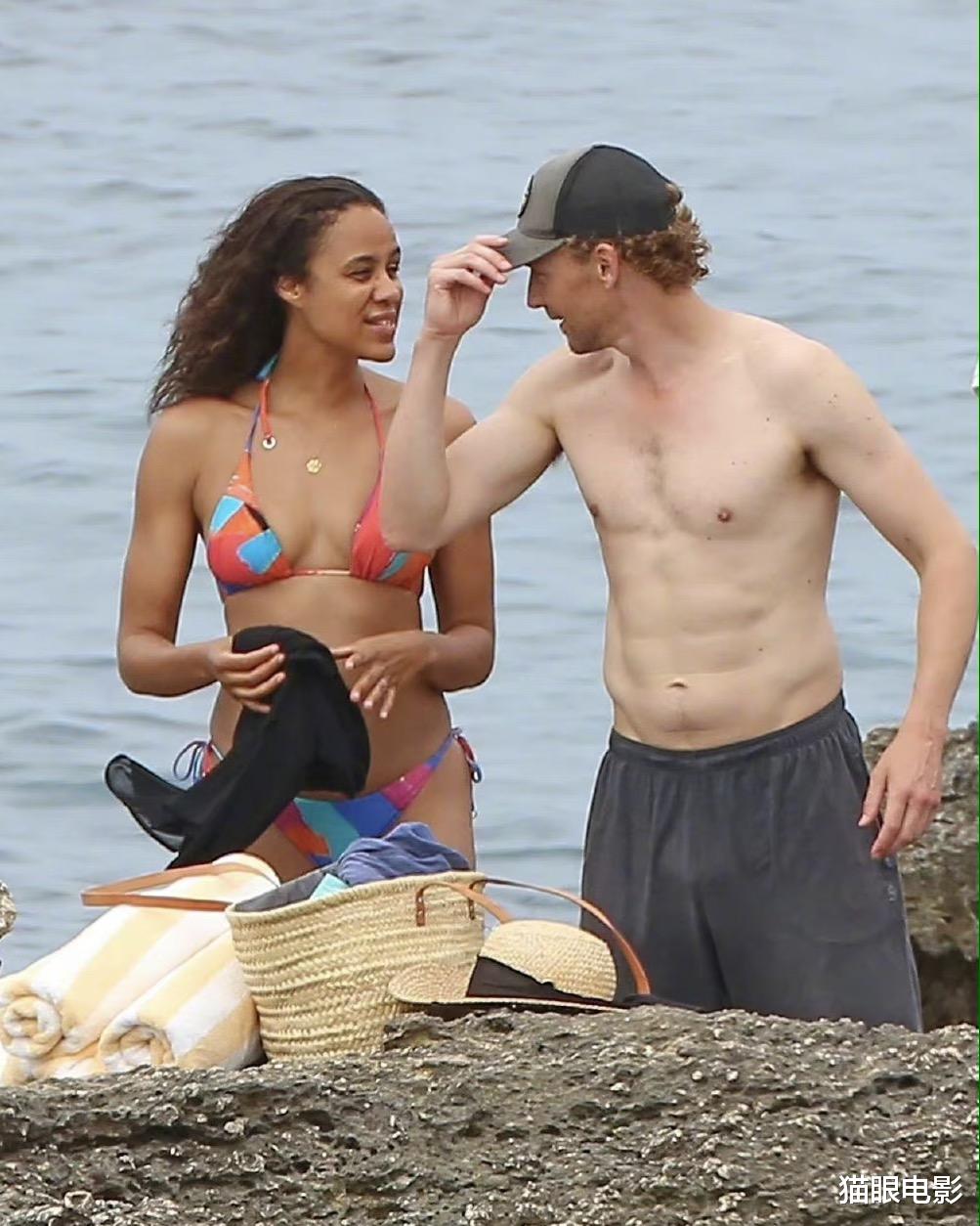 抖森|抖森亲口承认订婚，近照里他乐得合不拢嘴，未婚妻早已戴上大钻戒