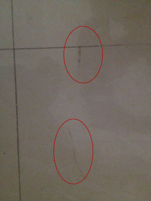 只要花不到2块钱,教你怎样除掉瓷砖上的烦人划痕!
