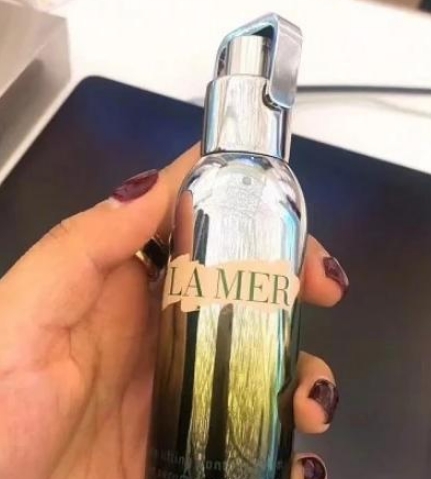 补水 十大收缩毛孔精华排名