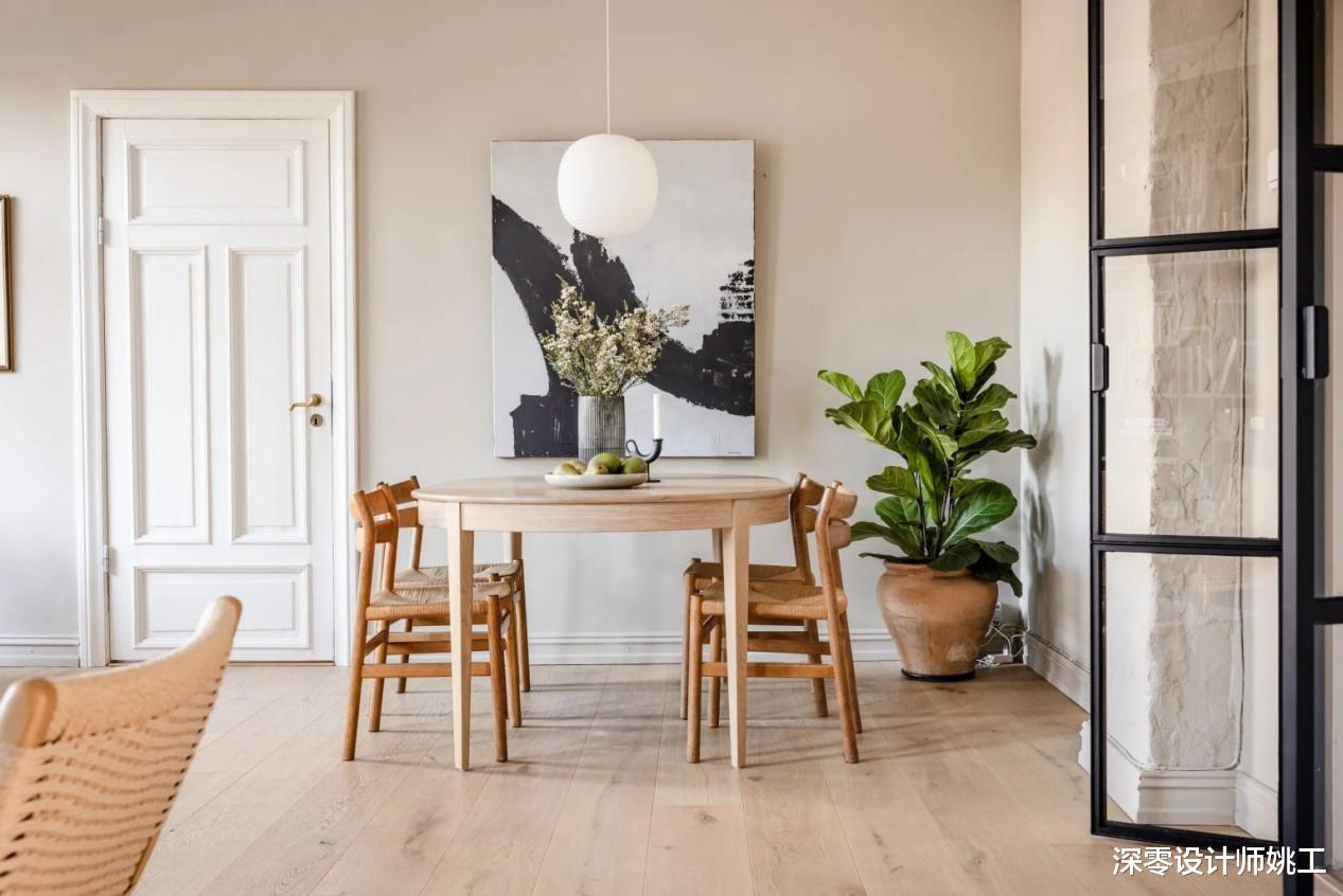 被这个家迷倒了!82㎡巧妙运用柔和色彩,让整屋都在充斥着温柔和浪漫~