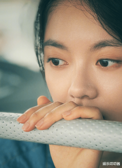 赵今麦|赵今麦成《开端》团宠，老戏骨晒其单人照，奥斯卡评委也蹭热度？