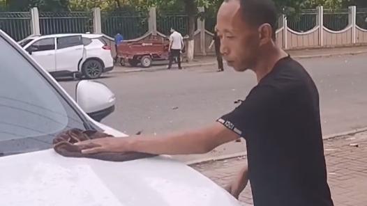 李玉成手握全部家产，马玉琴儿孙轮番讨好，网友：都是无用功