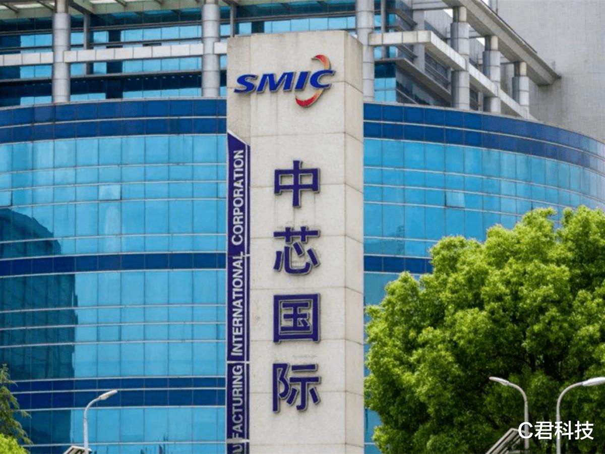 光刻机|ASML不被指望了?新消息传来,外媒:光刻机方案失效了