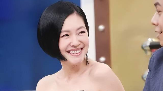 刘嘉玲|小S首度现身，在线怼网友“诛心留言”，是真嫉妒大S还是蹭热度？