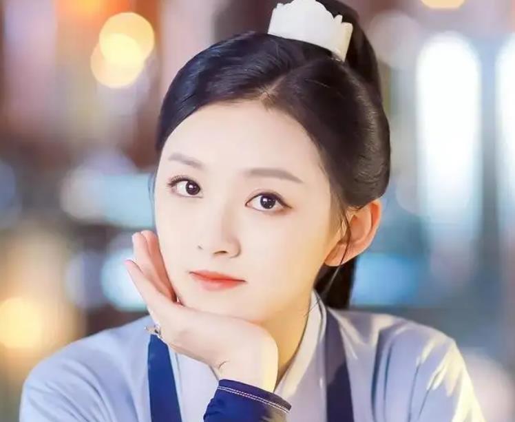 迪丽热巴|安乐传：迪丽热巴屠榜热搜，剧照美出新高度，六位配角热议不断！