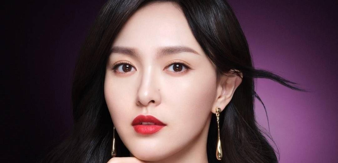 郭德纲|唐嫣当临时主持人，曾经的当红女演员，现在为了曝光量也很无奈