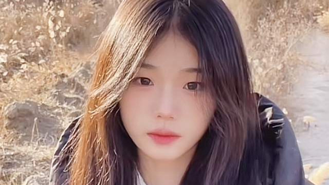 灰太狼|“灰太狼的羊”经纪人近照曝光！戴眼镜斯斯文文，女方满眼都是他