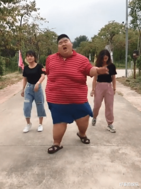 护肤品 “中国第一胖”复胖后,15天瘦6斤,却被疑拿去年视频忽悠人