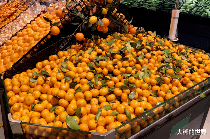 囤年货时，遇到这5种食物别着急买，放不了几天就会坏，浪费钱