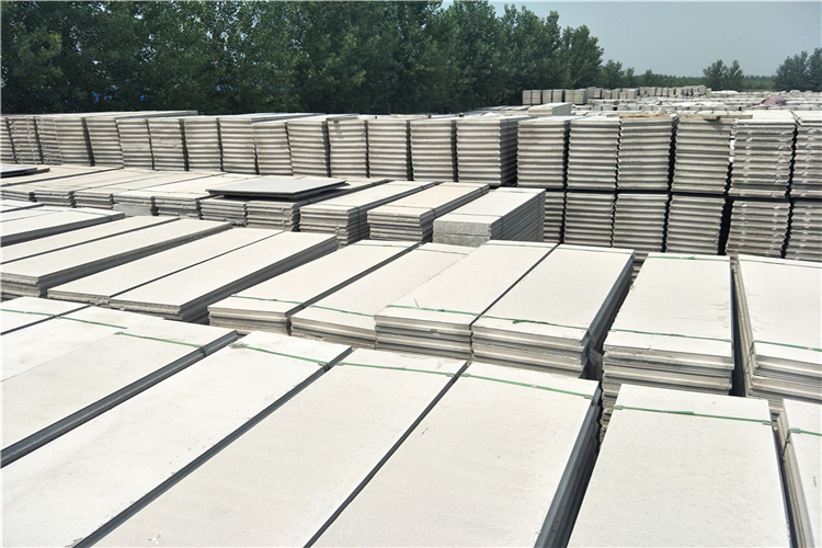 如何正确挑选轻质复合墙板