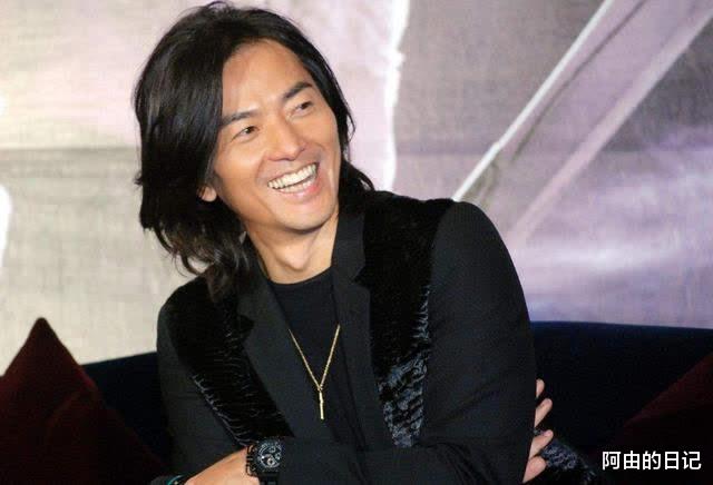 王晶|王晶连开5部戏没捧红他，让他救个场，却一炮而红比肩刘德华