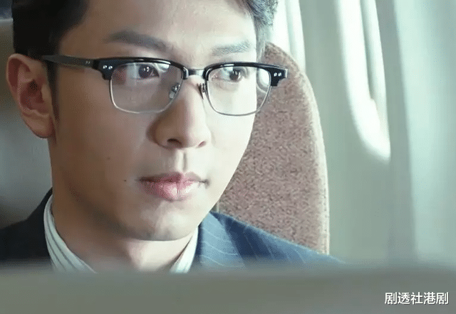 TVB|TVB知名帅气男神,入行17年还在提名飞跃进步奖,网友直呼尴尬