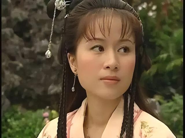 TVB|她曾是杨幂前夫的挚爱,30岁转嫁富豪老公,生三孩幸福甜蜜…