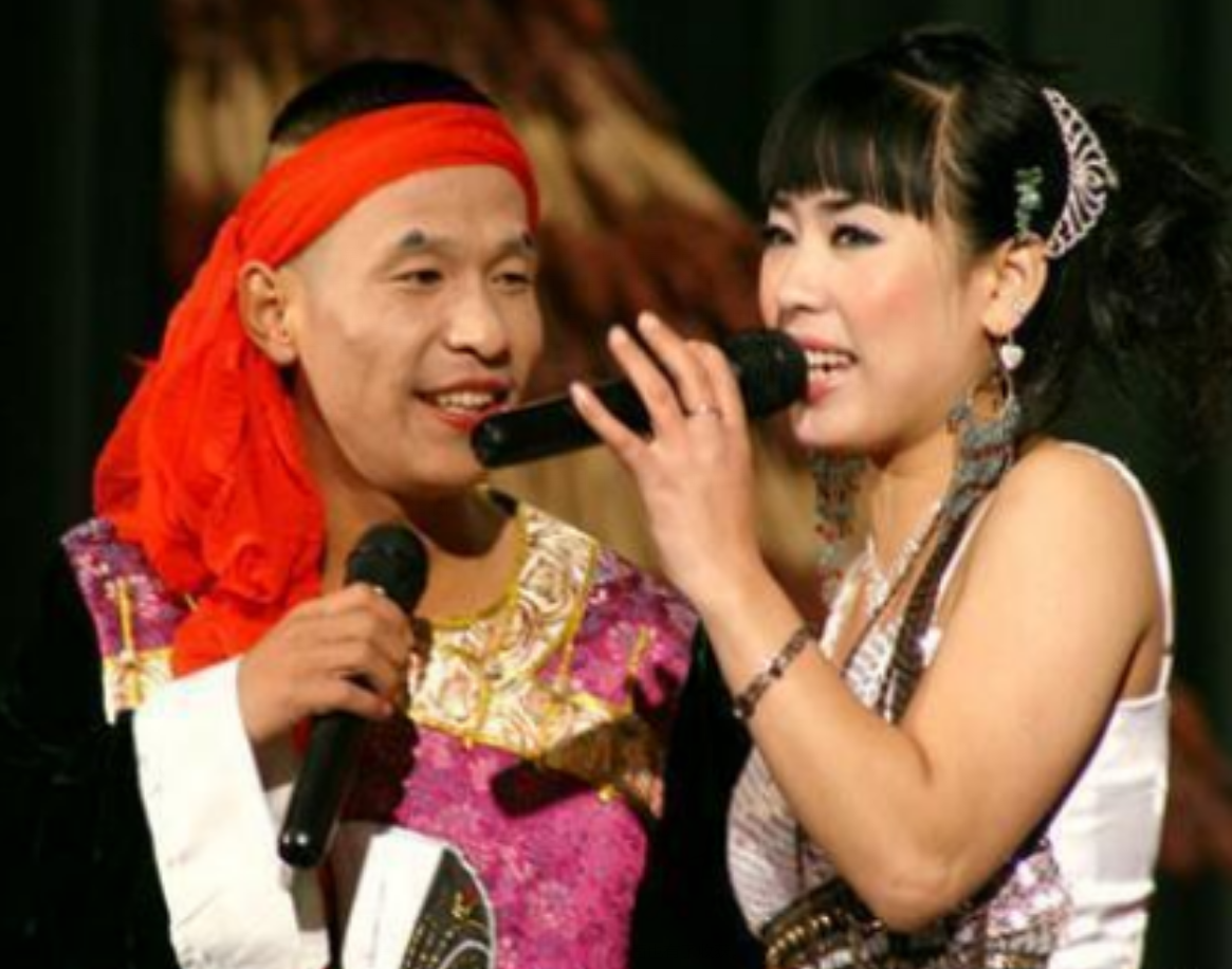 宋小宝|宋小宝：学了师傅的才艺，也学坏了生活作风，娶粉丝后生下龙凤胎