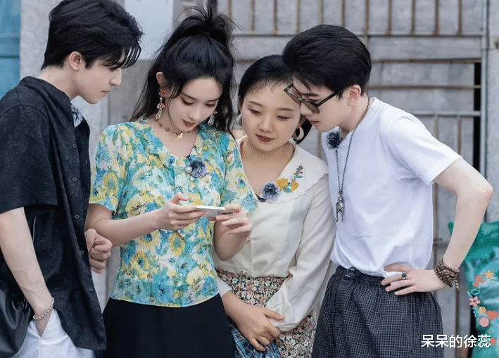 王传君|两月上了两档综艺,主动聊起《爱情公寓》的王传君,风评逆转!