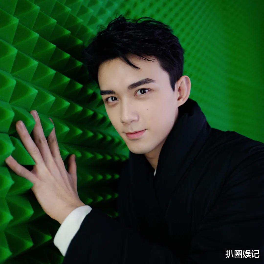 向往的生活|张子枫找了《向往的生活》导演和制作方，费了一番心思保住了这档综艺