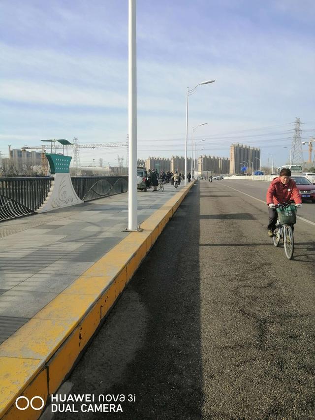 |桥筏钓板鲫，冷风挡不住钓鱼人的热情