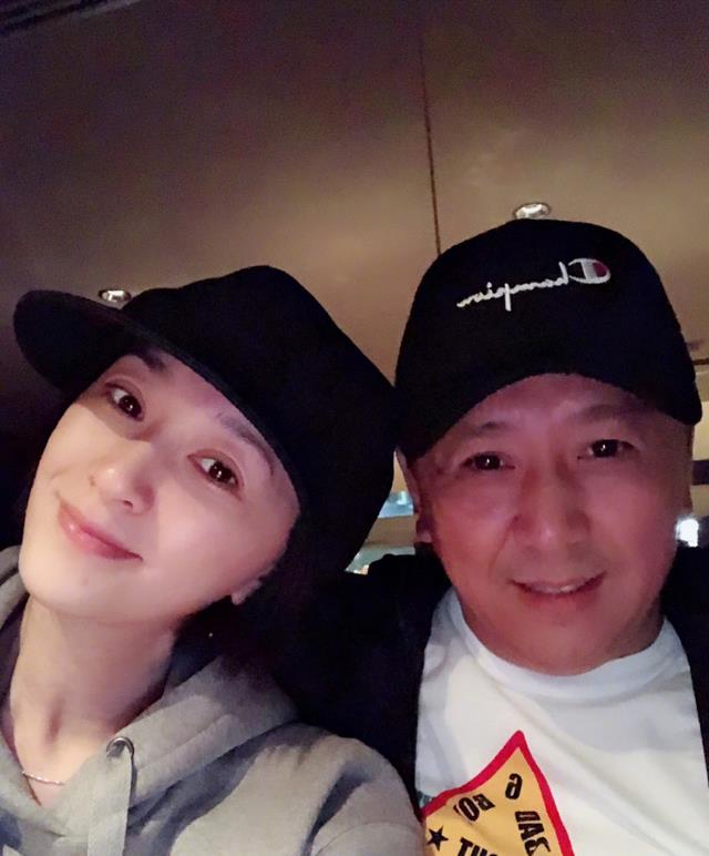 李小冉|李小冉丈夫徐佳宁：从男闺蜜到亲密爱人，我的妻子我来宠