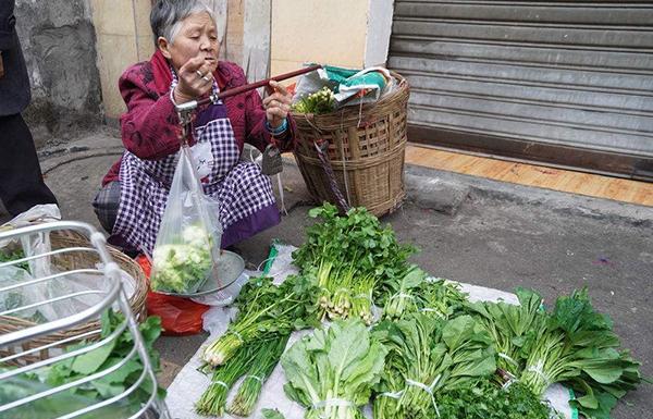 猪肉|农村这一职业,身强力壮才能干,很多四五十就没了,原因众说纷纭