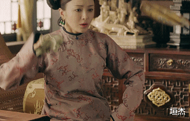 杨幂|同样演富察皇后,将秦岚、董洁、杨幂放在一起,差距就出来了