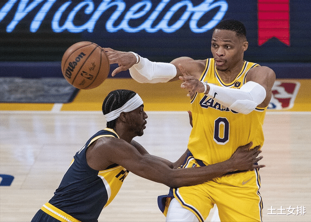 湖人队|坏消息！又一位球星做了手术，NBA名嘴：湖人就是孬种