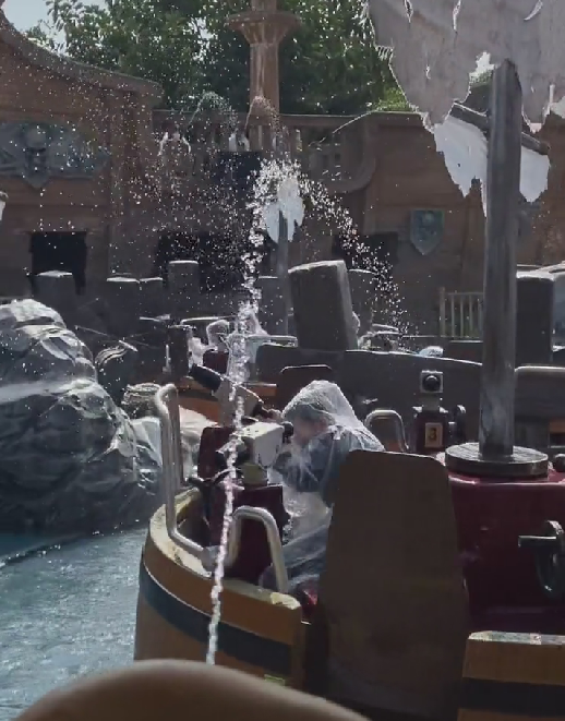 孙悦|孙卓罕见更新动态，晒与姐弟三人合照，中间没有爸妈引发热议