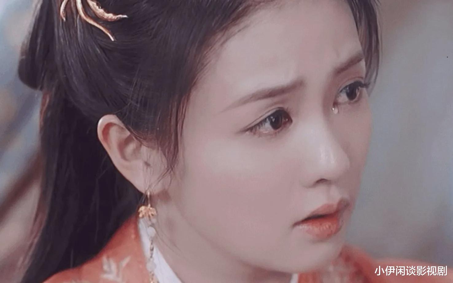白梦妍 28岁白鹿素颜无滤镜出演《警察荣耀》，打脸了多少半永久的磨皮脸