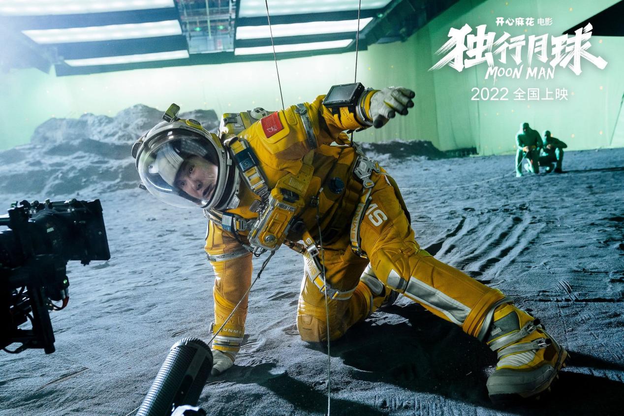 独行月球|《独行月球》完美饰演了一个英雄的模样，盛世平淡，乱世为雄