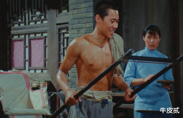 张丰毅|8年后再看张丰毅，才明白他宁愿背负骂名，也不去参加儿子的婚礼