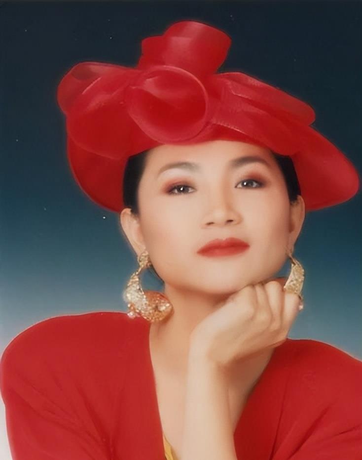 高胜美|90年代红的快“消失”得也快的10位歌手，都是歌坛巨星，1人早逝