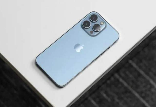 中国移动|你的iPhone被偷了，苹果可以赔新的，但在中国没这项服务