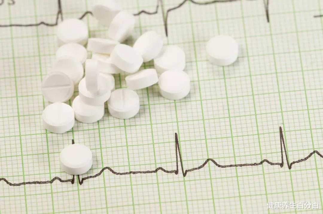 心脏|为啥体检时只需做心电图？哪些心脏检查会有副作用？做还是不做？