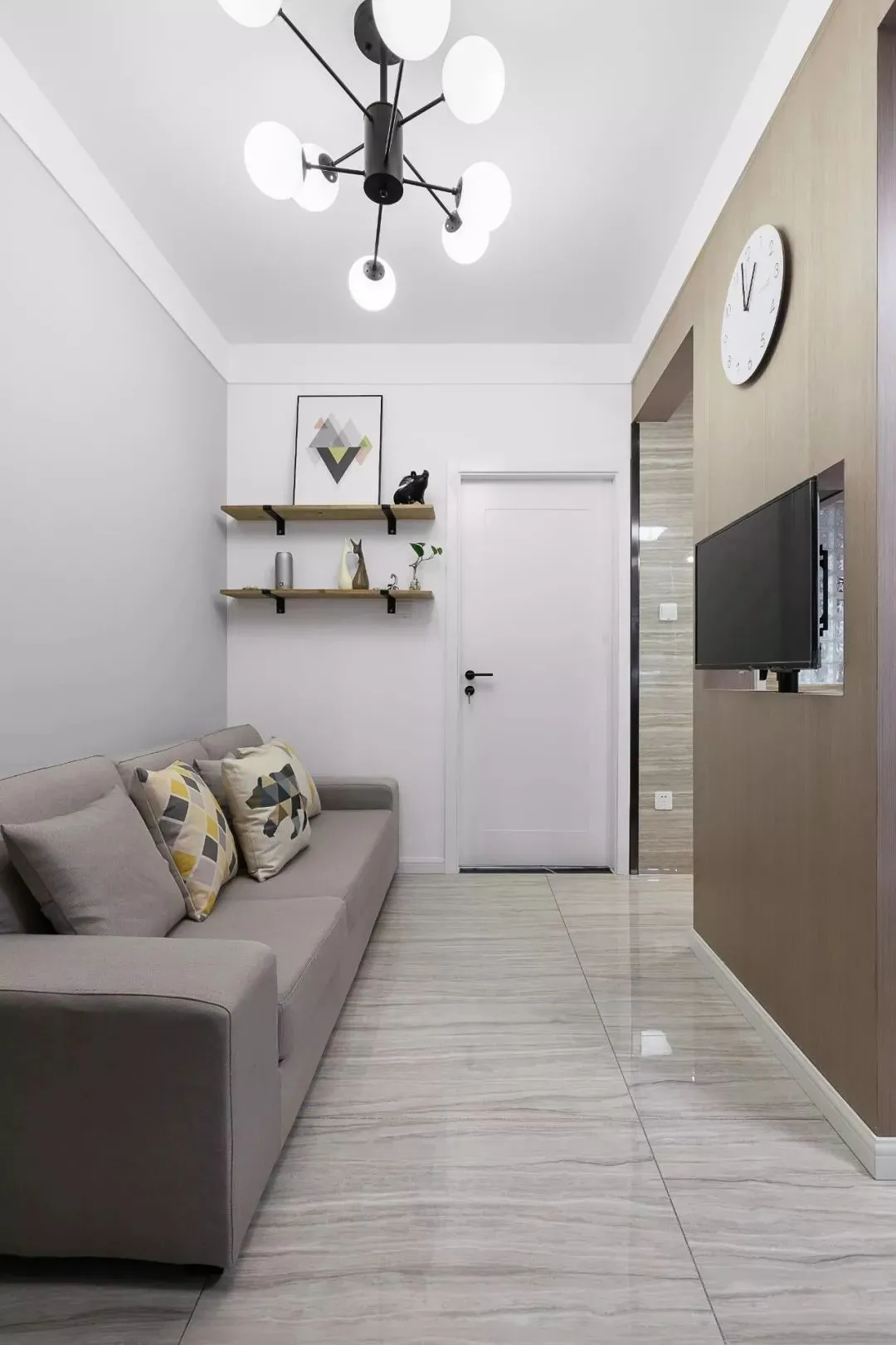 52㎡时尚小户型,加入温馨的木质设计,让这个小窝变得更加舒适!