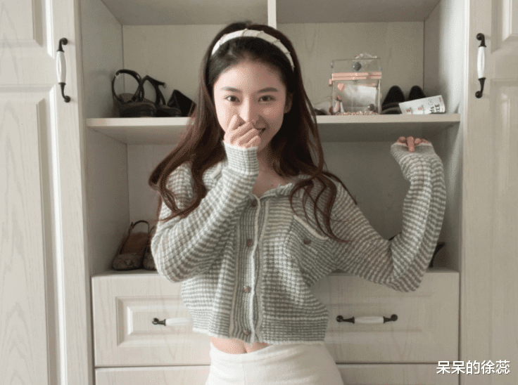 胡文婕|半藏森林公开原创歌曲，评论“刀刀见血”，网友：耳朵醉了！