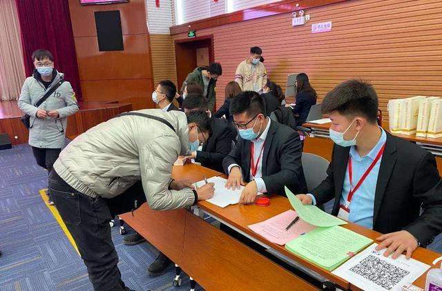 大学生|985211毕业生可直接入编，还有12万补贴？托了“人才引进”的福