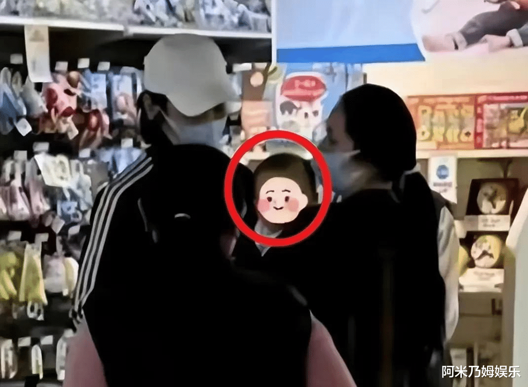 郭碧婷|一天3瓜！曝小S疑有狐臭，S妈再婚，向佐郭碧婷怀3胎？