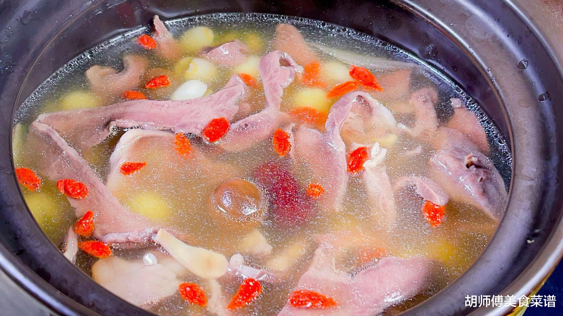 秋分|夜晚经常“翻来覆去”睡不着，多喝这碗汤，静心安神睡眠好！