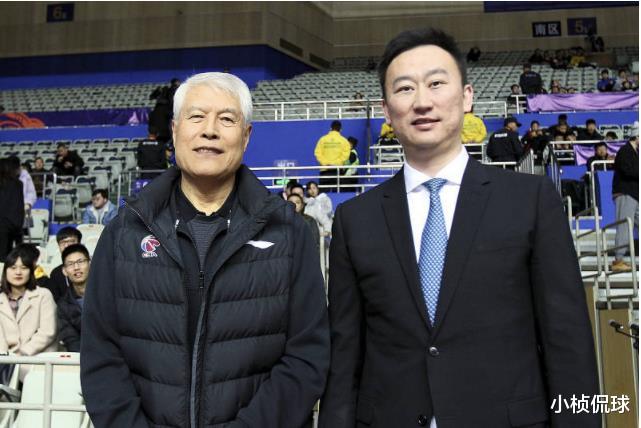 福建男篮|胡明轩获百万合同续约，浙江或签蒋兴权徒弟，福建中锋投奔宫鲁鸣