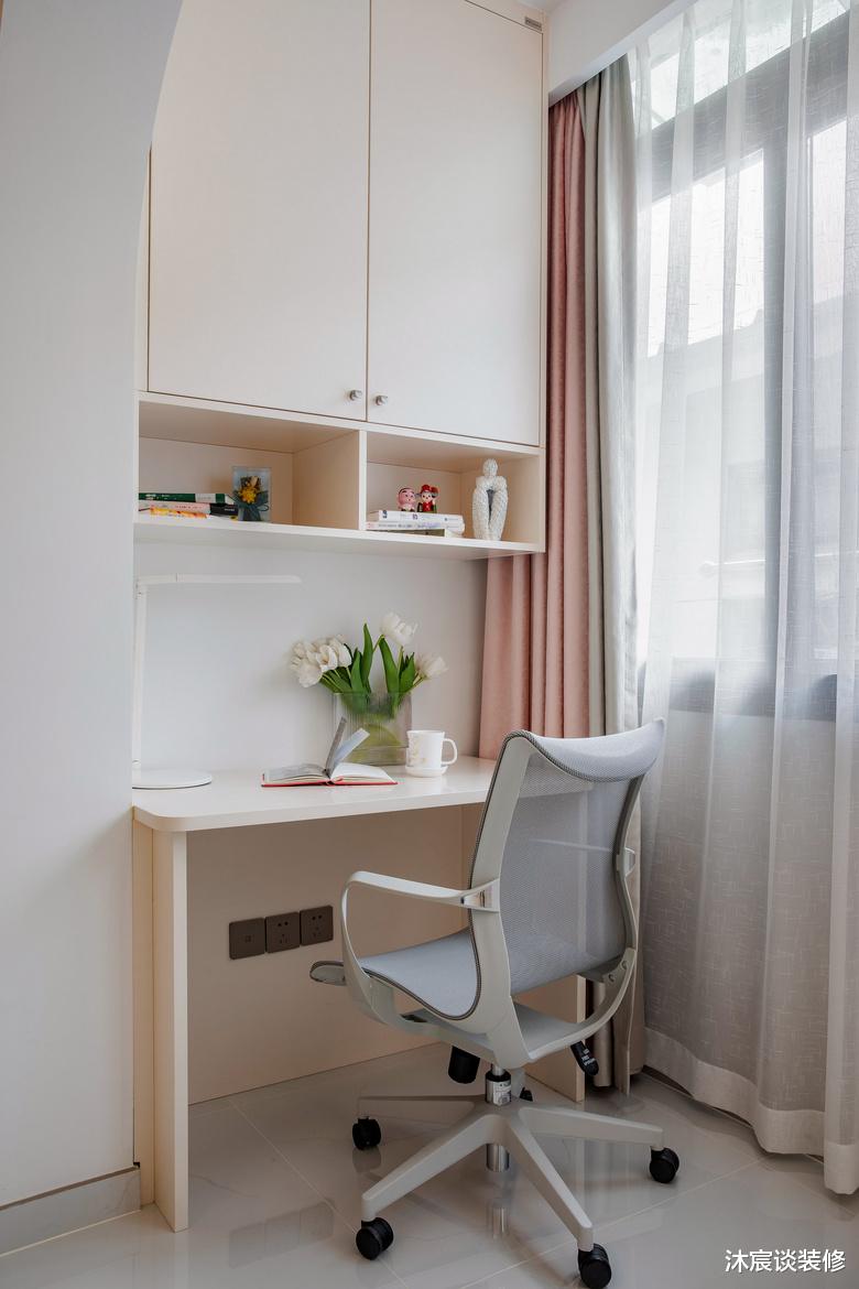 西湖边的养老房，不大，却是很多人的榜样，处处洋溢着温暖与优雅