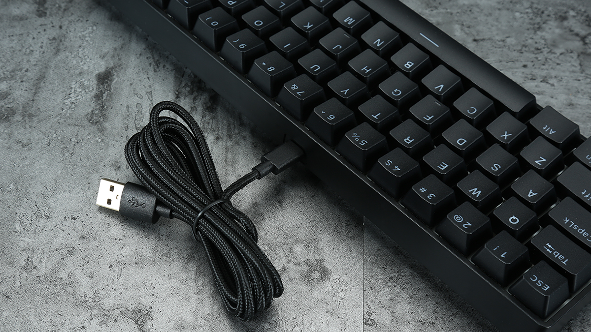 机械键盘|美加狮S.T.R.I.K.E. 6游戏机械键盘评测：短小精悍