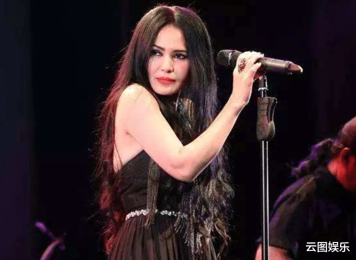 潘越云|64岁知名歌手潘越云出意外！左手变形严重骨折，半个月仍没痊愈